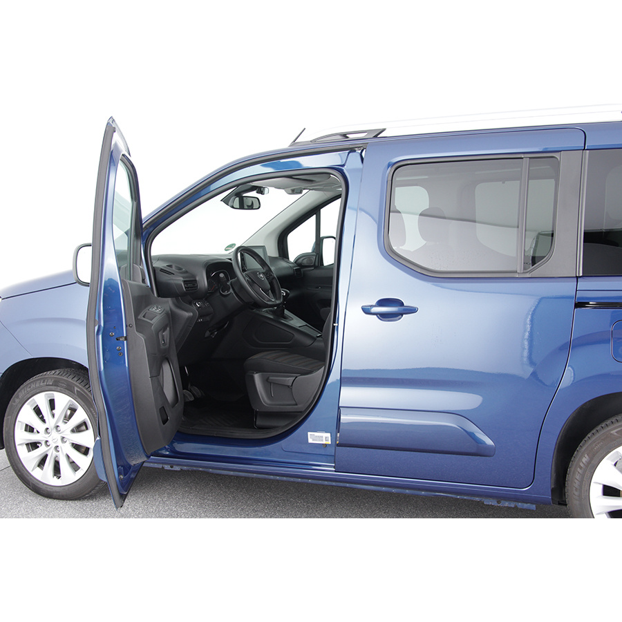 Opel Combo Life 1.2 110 ch Start/Stop (L1H1)