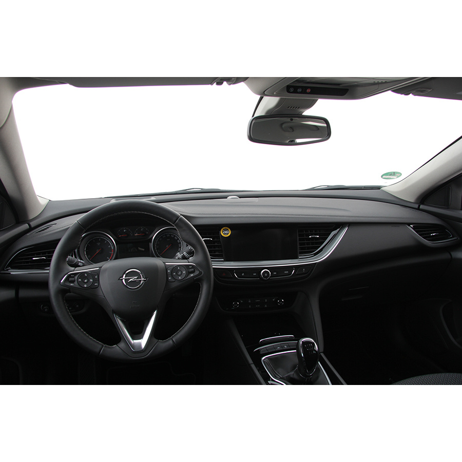 Opel Insignia Sports Tourer 1.5 Turbo 165 ch