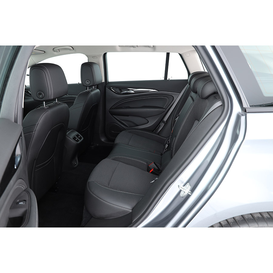 Opel Insignia Sports Tourer 2.0 Diesel 170 ch