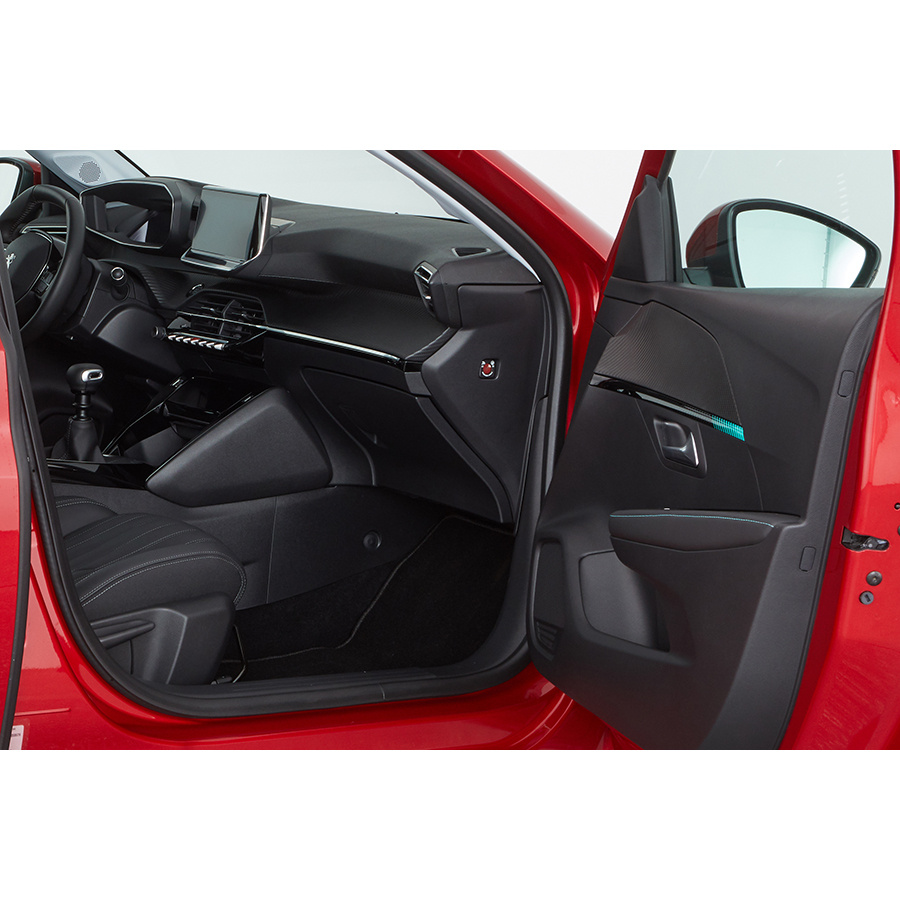 Peugeot 208 PureTech 100 S&S BVM6