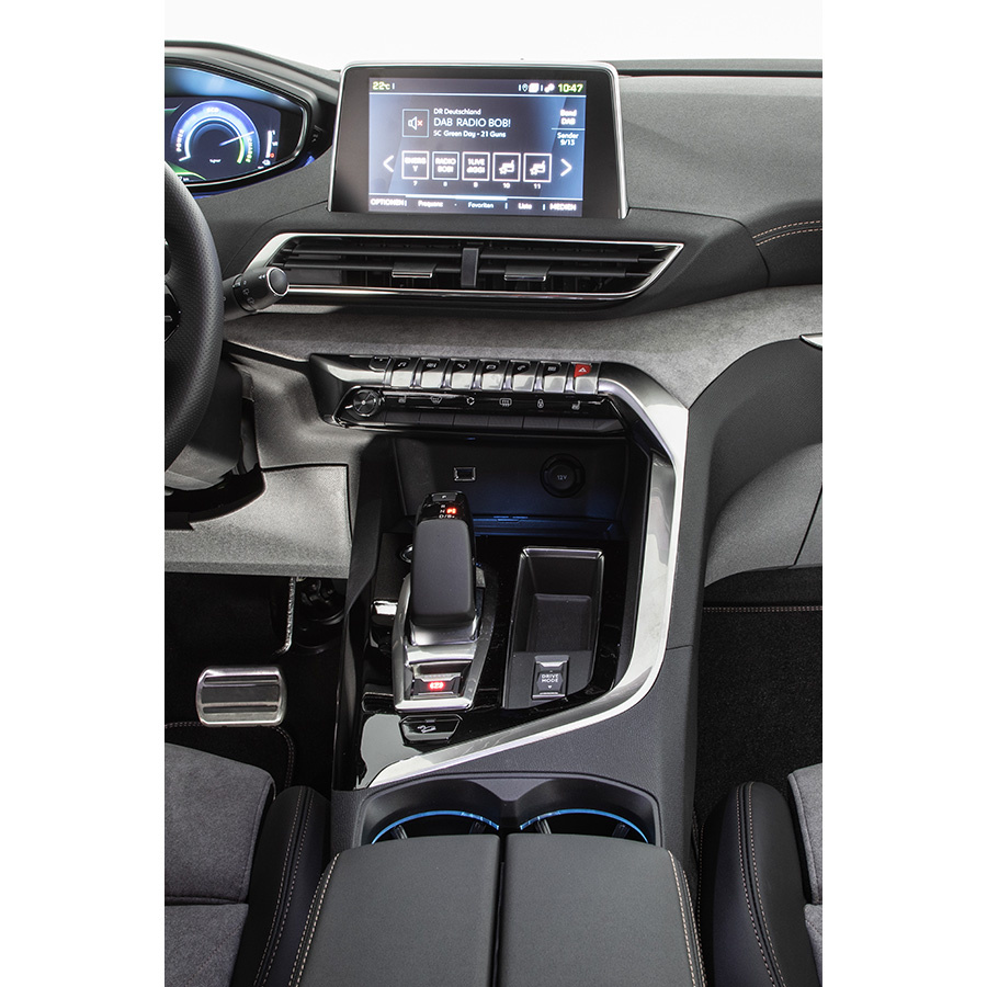 Peugeot 3008 Hybrid 300 e-EAT8
