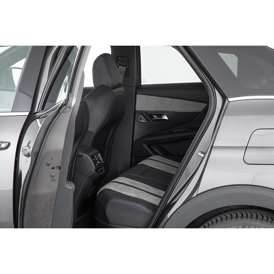 Peugeot 3008 Hybrid 300 e-EAT8