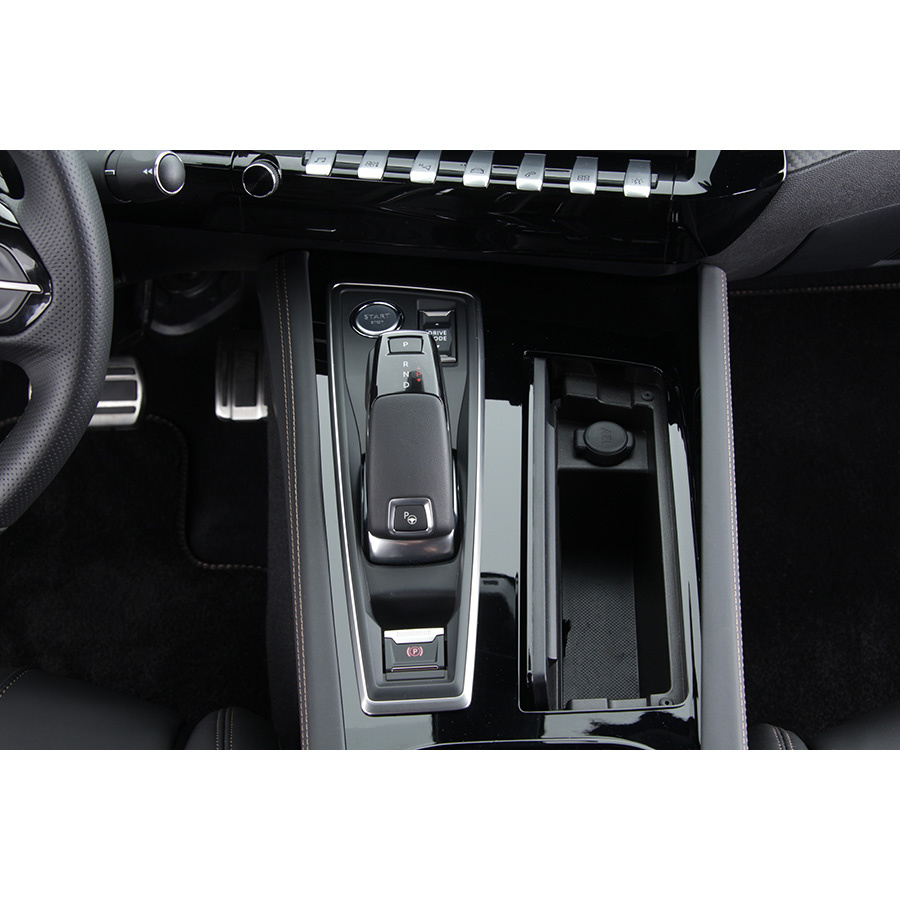 Peugeot 508 2.0 BlueHDi 160 ch S&S EAT8