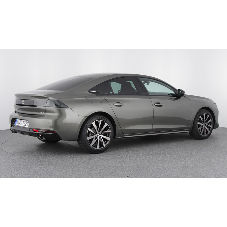 Peugeot 508 PureTech 180 S&S EAT8