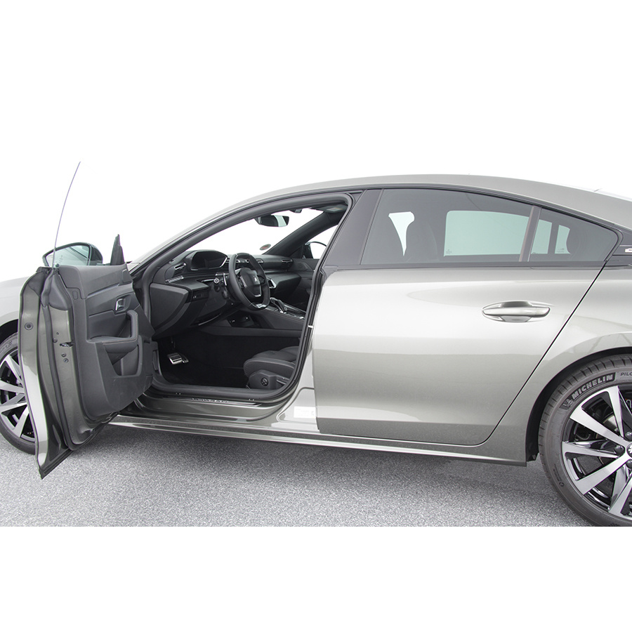 Peugeot 508 PureTech 180 S&S EAT8