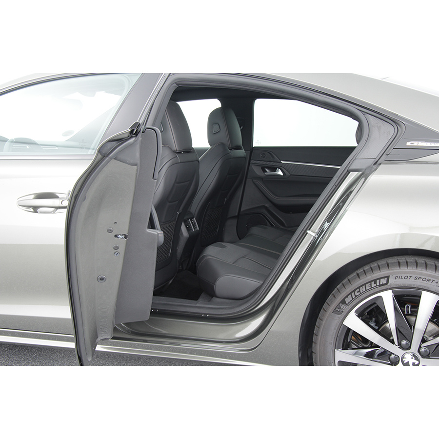 Peugeot 508 PureTech 180 S&S EAT8