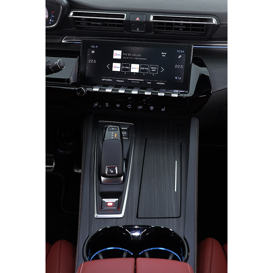 Peugeot 508 SW Hybrid 225 e-EAT8