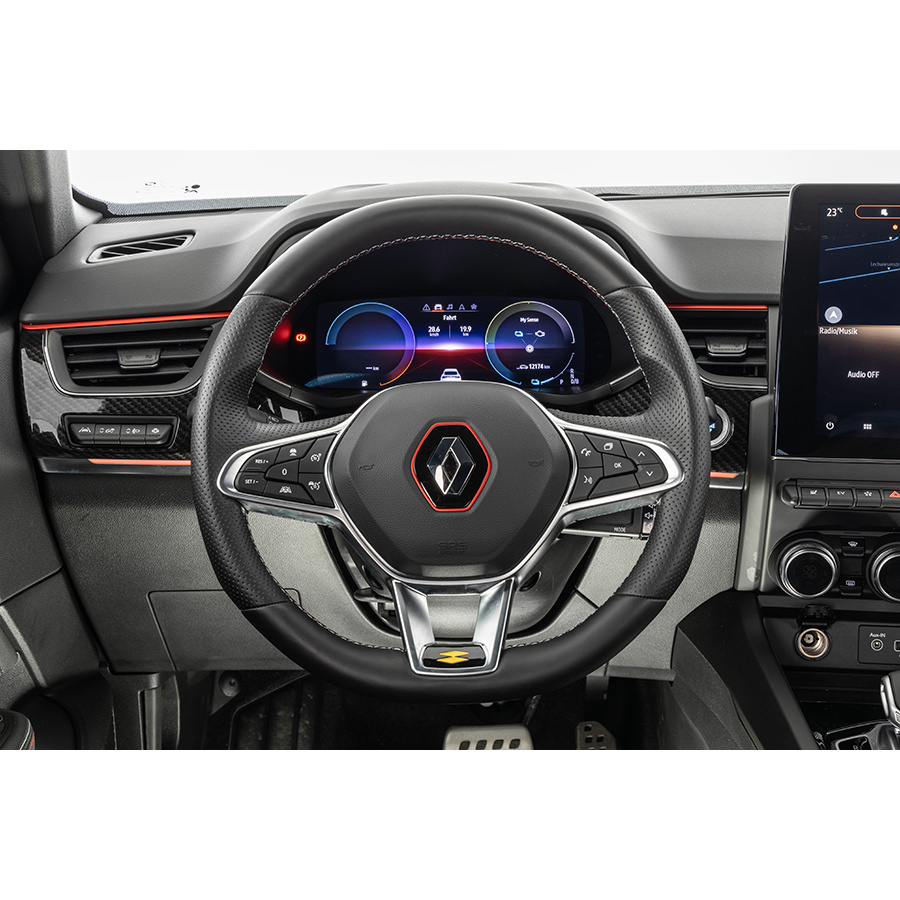 Renault Arkana E-Tech 145