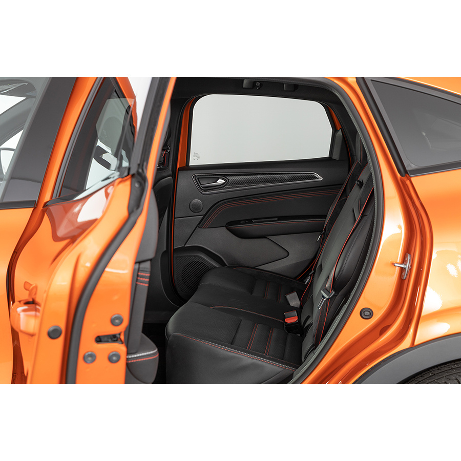 Renault Arkana E-Tech 145