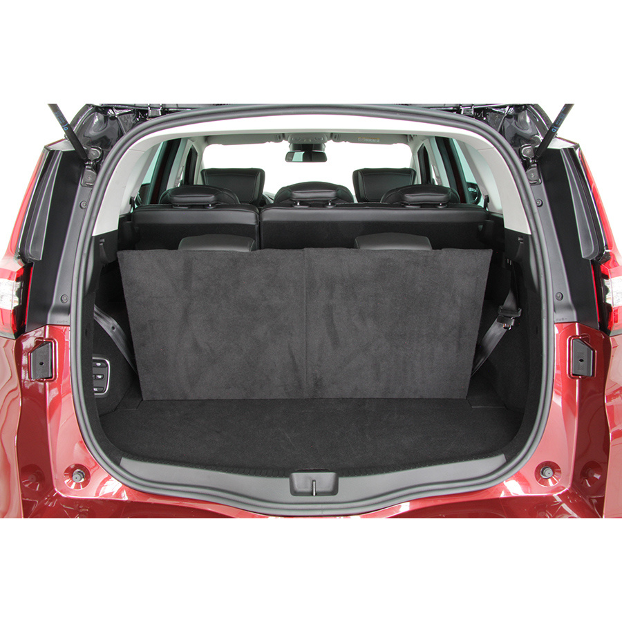 Renault Grand Scenic dCi 160 Energy EDC