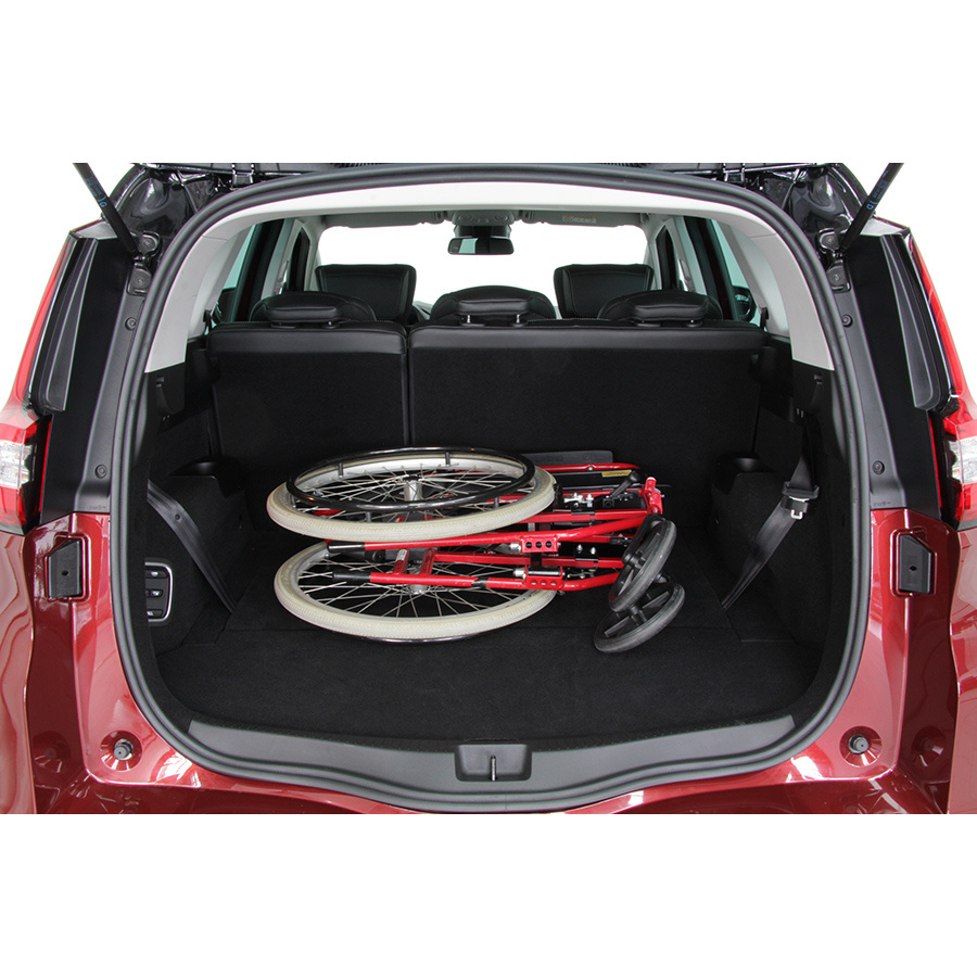 Renault Grand Scenic dCi 160 Energy EDC