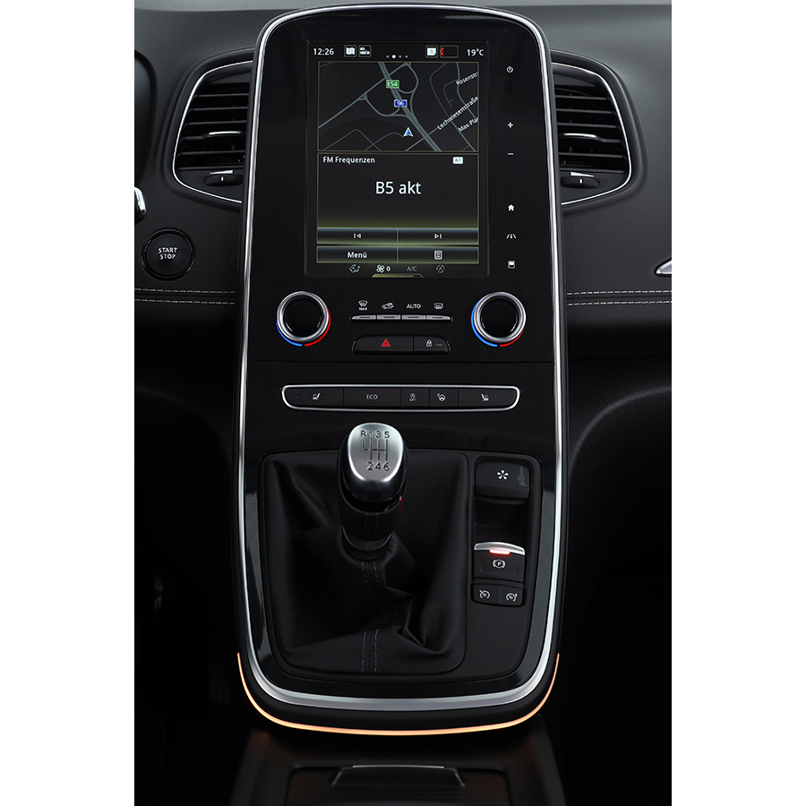 Renault Scenic TCe 140 FAP