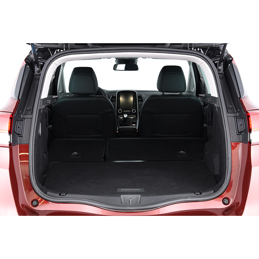 Renault Scenic TCe 140 FAP