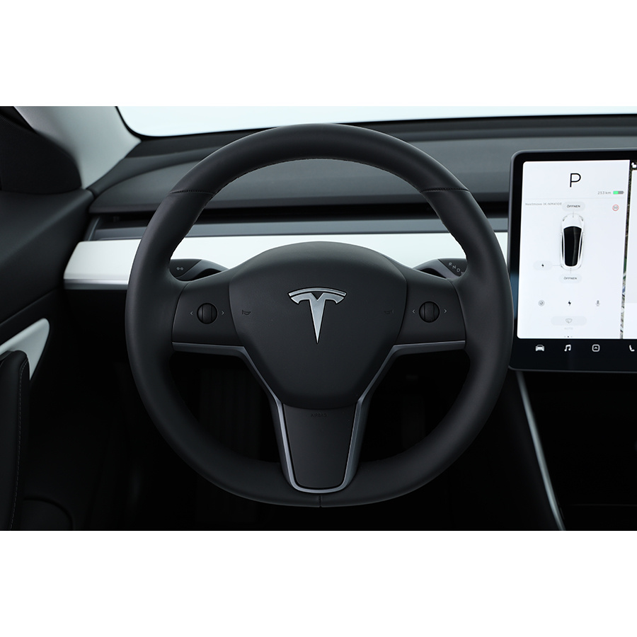 Tesla Model 3 Long-Range Dual Motor AWD