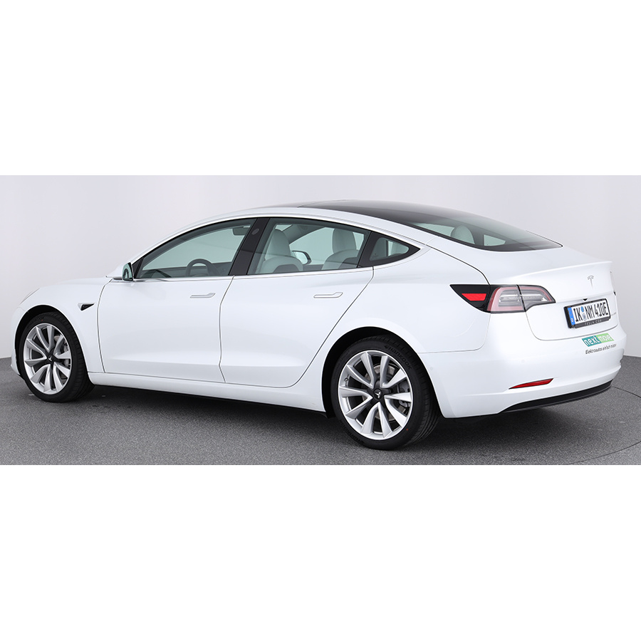 Tesla Model 3 Long-Range Dual Motor AWD