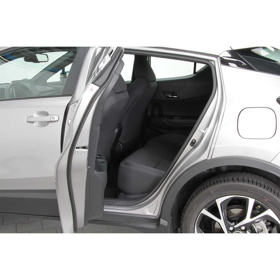 Toyota C-HR 1.2 T 2WD