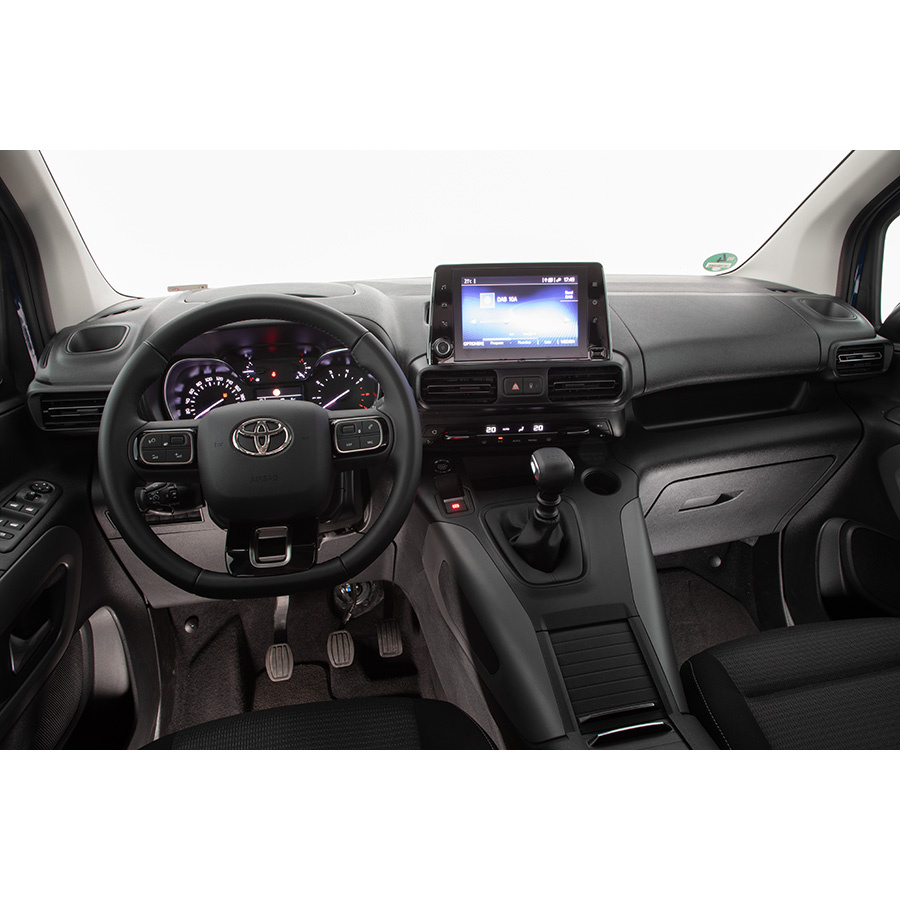 Toyota ProAce City Verso Medium 1.2L 110 VVT-i BVM6