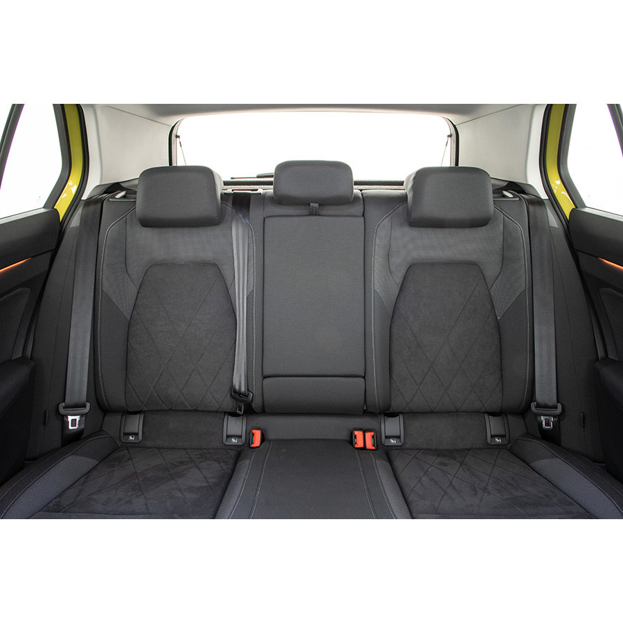 Volkswagen Golf 1.0 eTSI OPF 110 DSG7