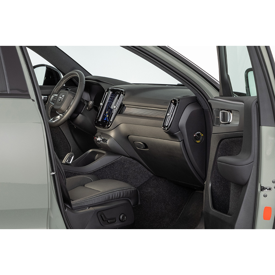 Volvo XC40 Recharge Twin AWD 408 ch 1EDT Plus