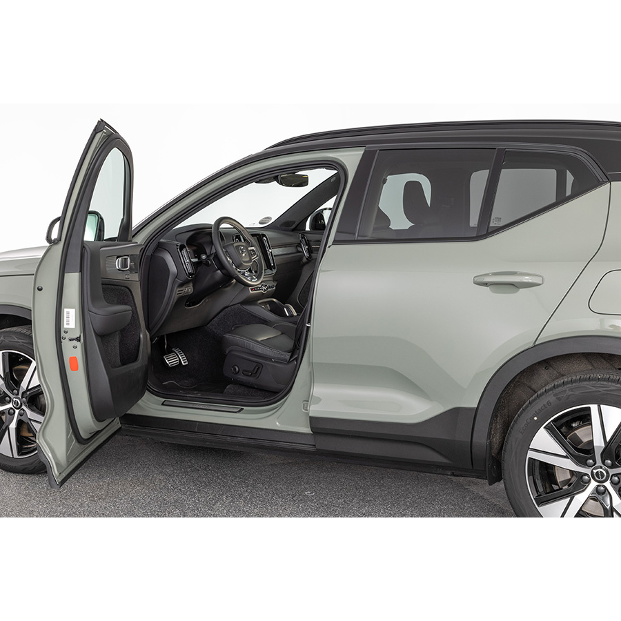 Volvo XC40 Recharge Twin AWD 408 ch 1EDT Plus
