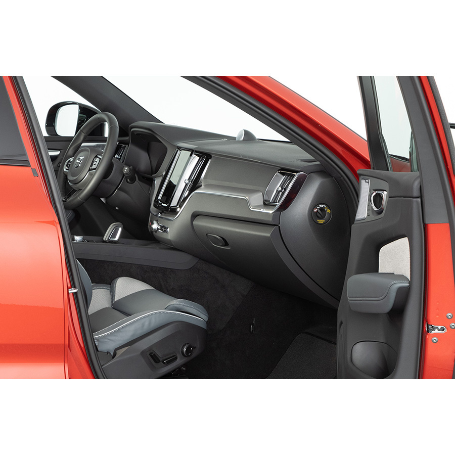 Volvo XC60 B4 197 ch Geartronic 8